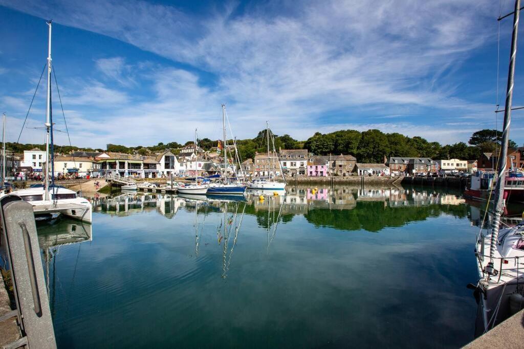 Trethvor House Ensuite Double Room With Free Parking In Quiet Residential Area Padstow Eksteriør bilde